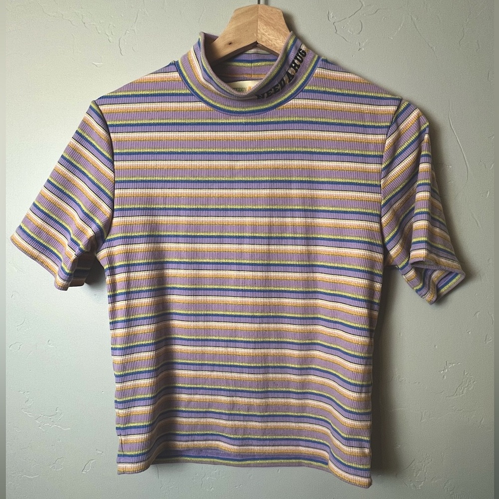 Teddy Fresh Need A Hug Ribbed Striped Mock Neck Crop Top Lurex Lavender Large